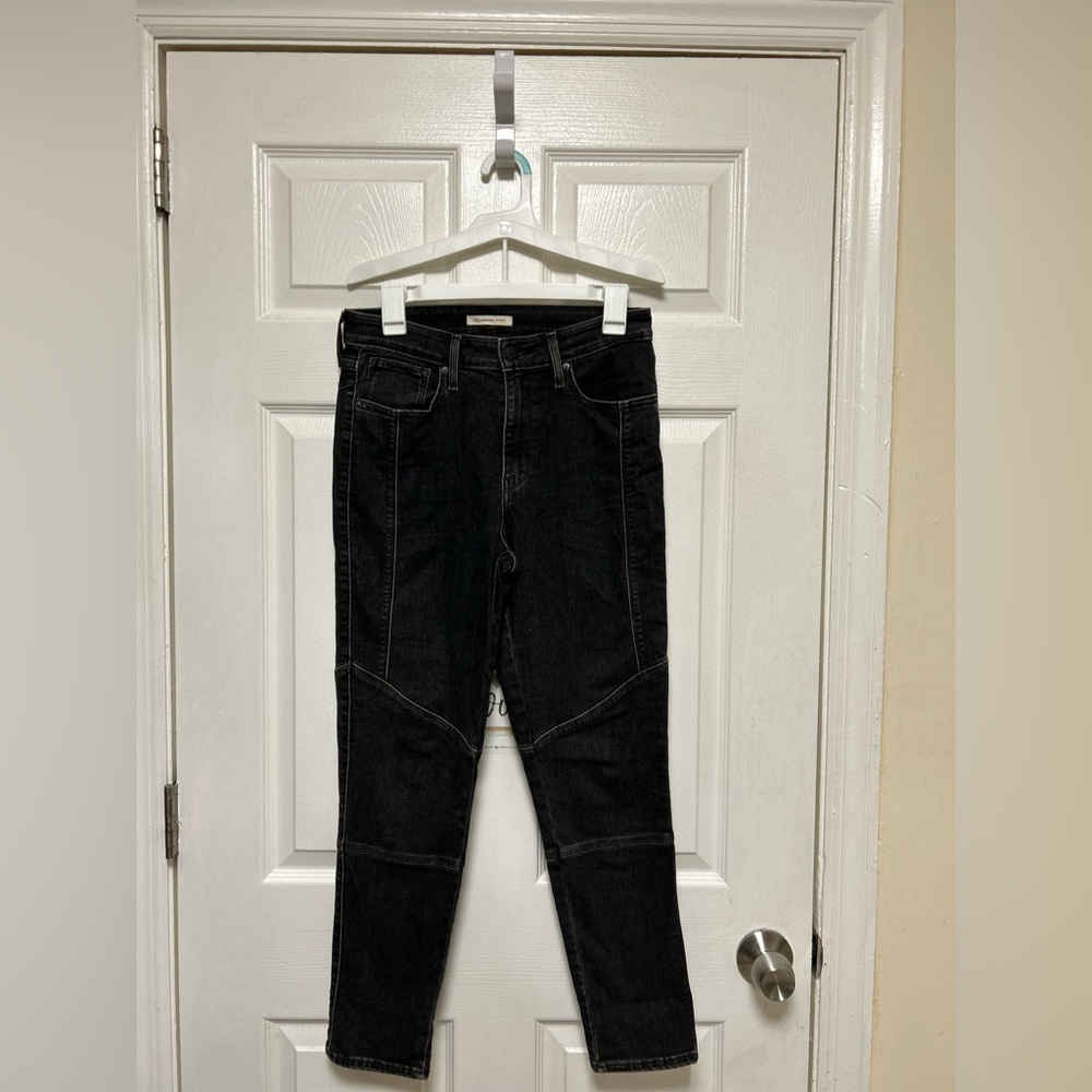 Levi’s 721 High Rise Skinny Black Jeans Size 29